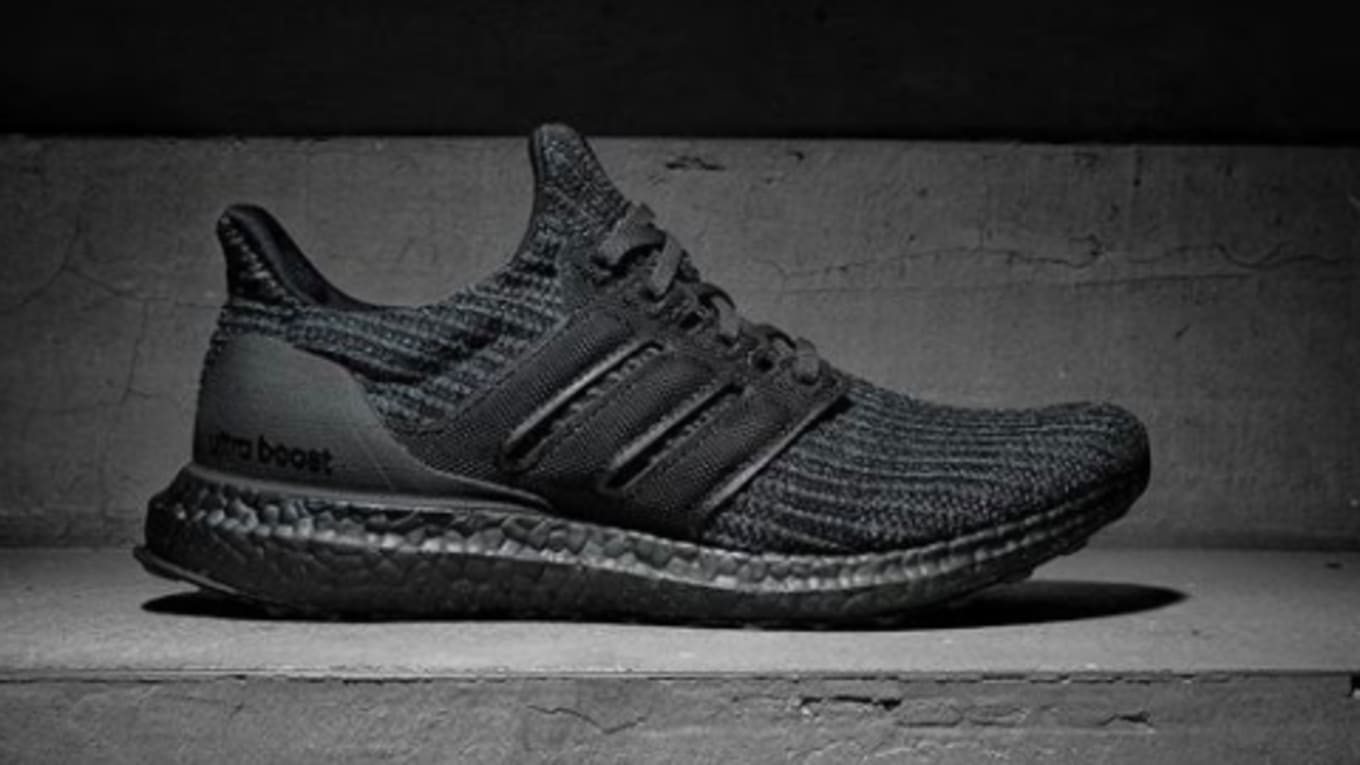 ultraboost 4.0 triple black