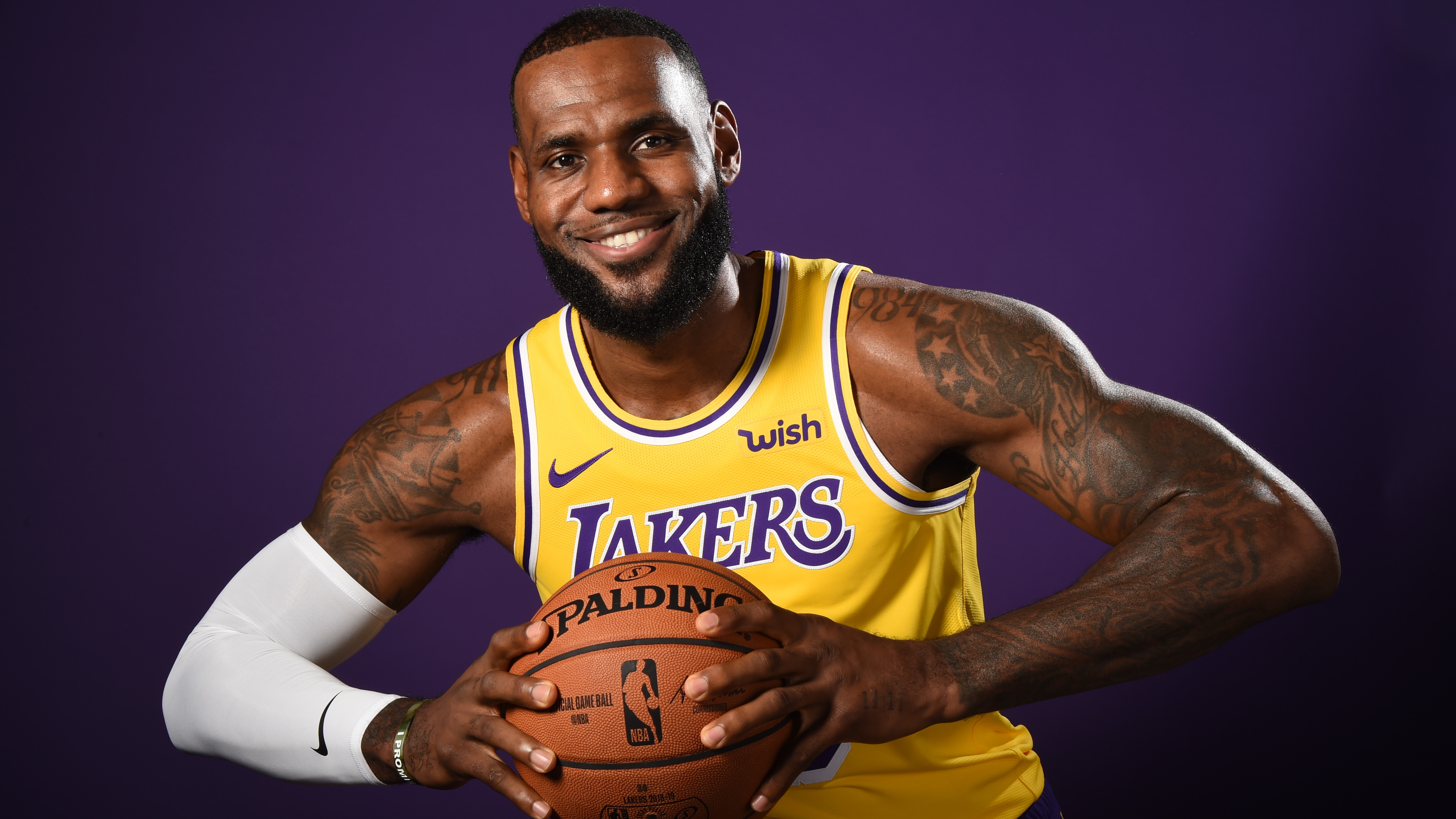 lebron media day shoes
