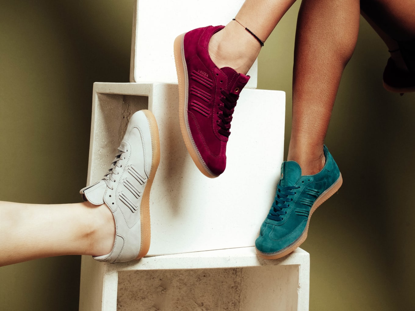 womans adidas samba