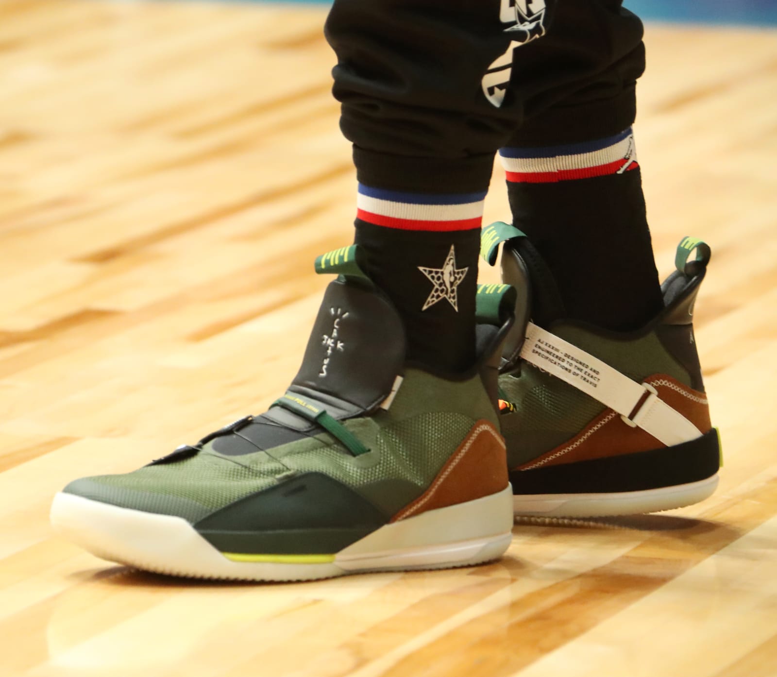 jordan 33 travis
