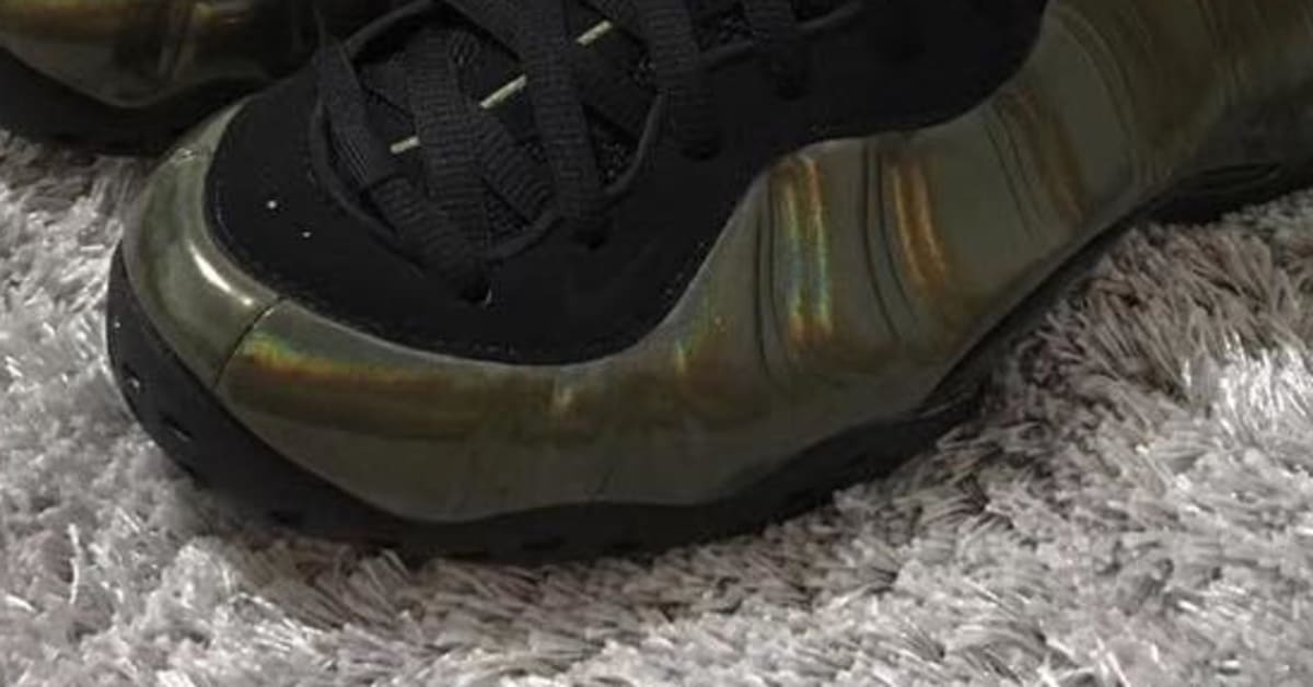 foamposite one legion green