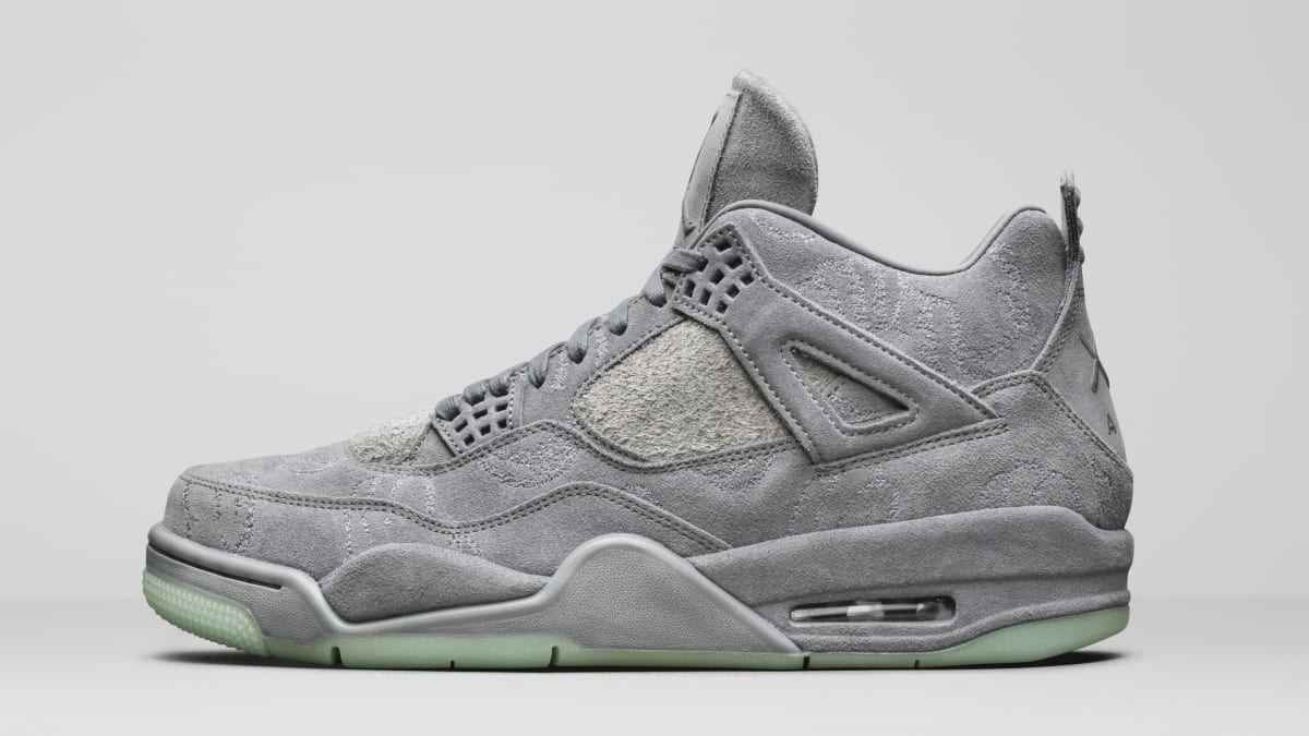 kaws ivs