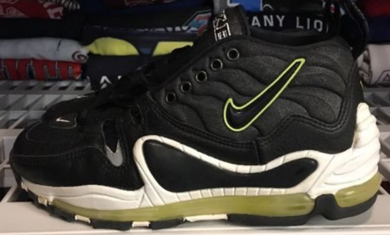 jerry rice shoes 90s
