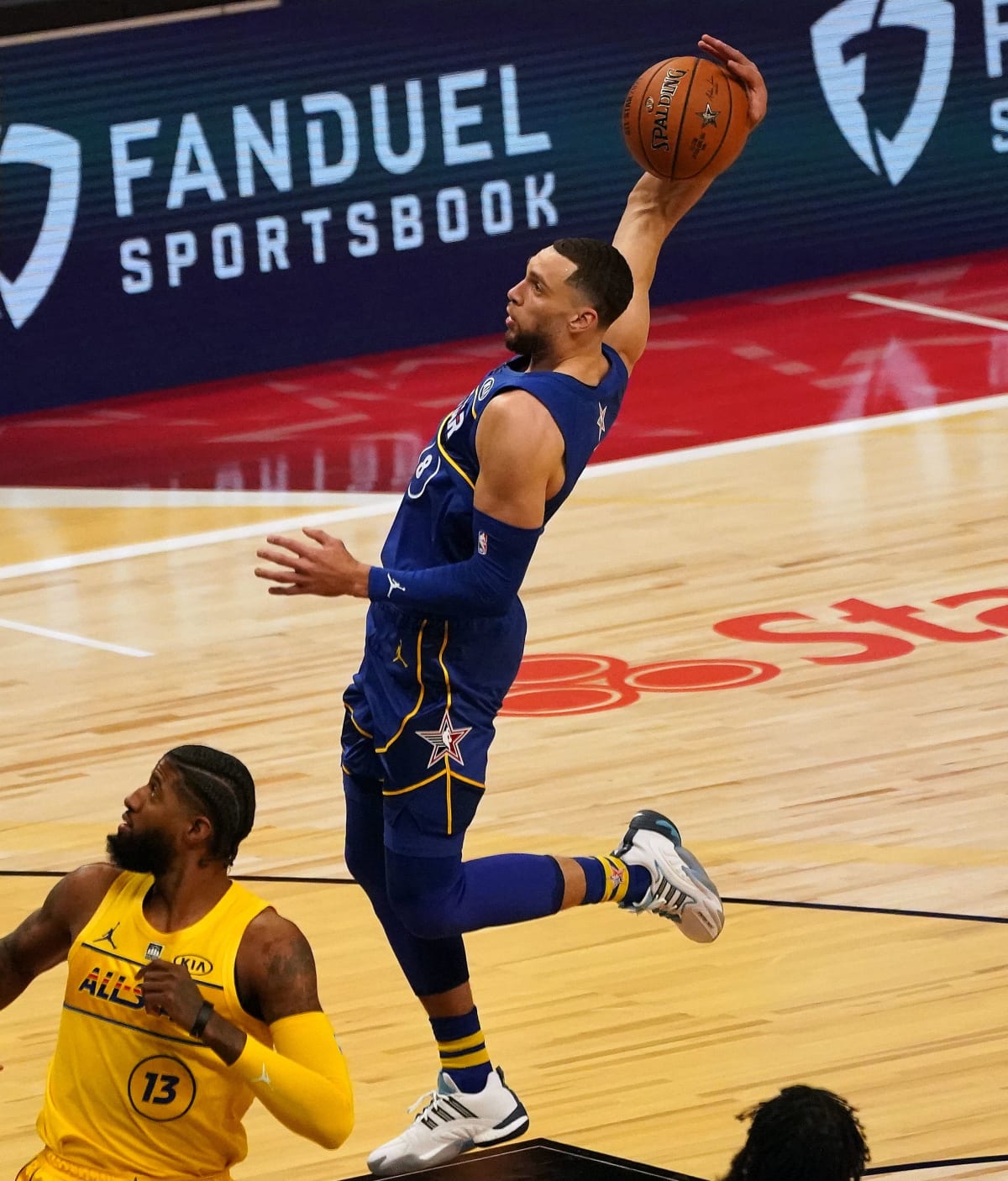 zach lavine sneaker