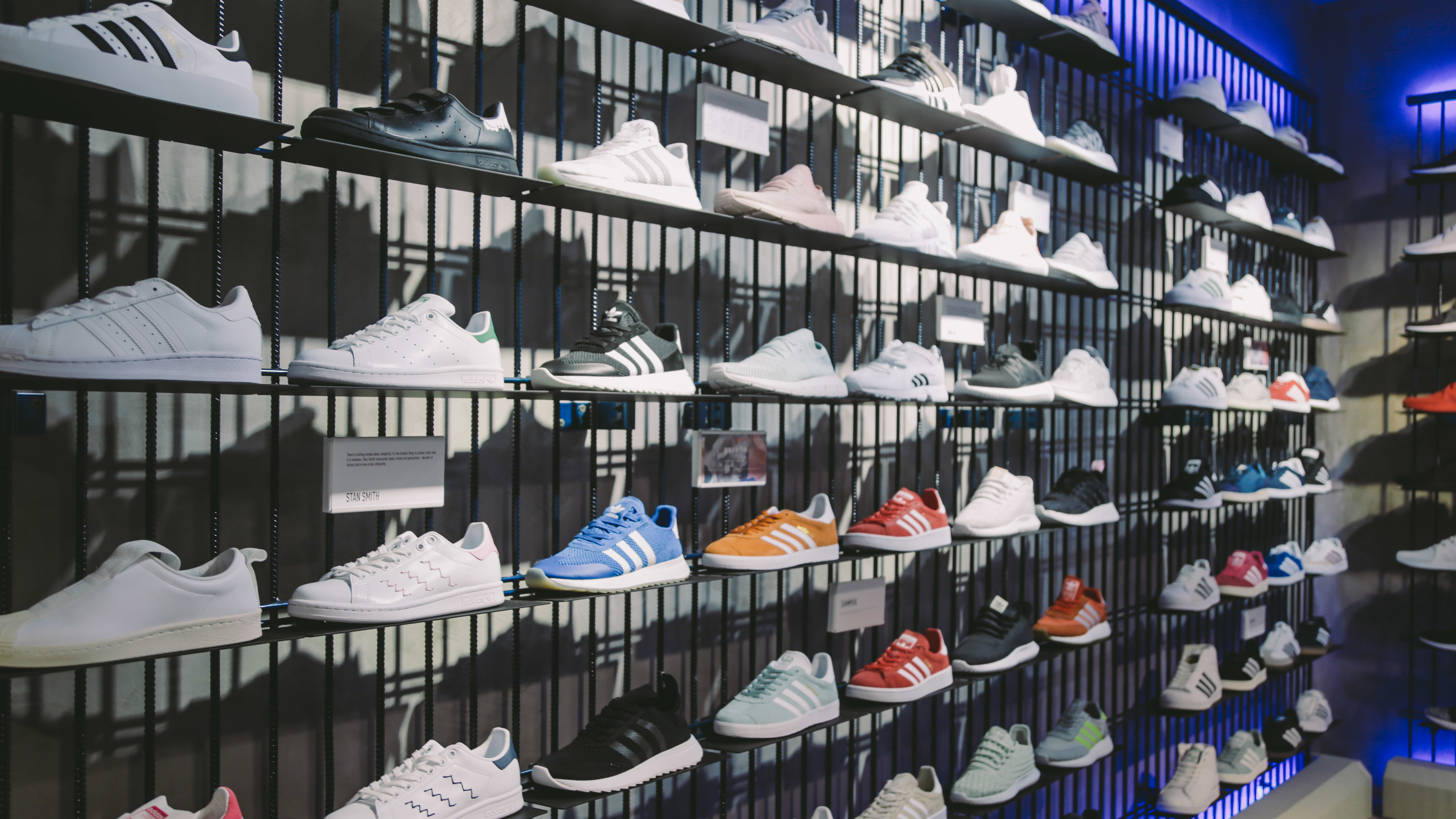 adidas employee store jobs