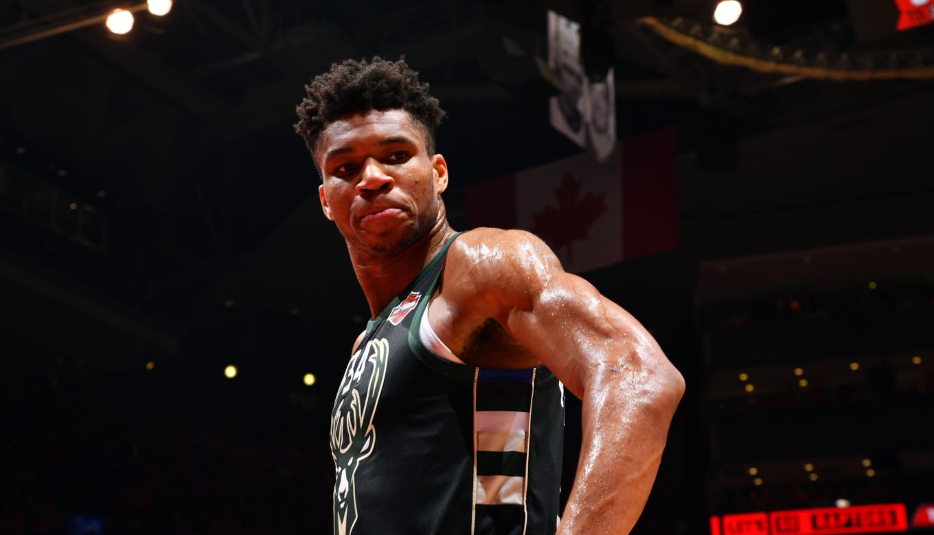 「Giannis Antetokounmpo」的圖片搜尋結果