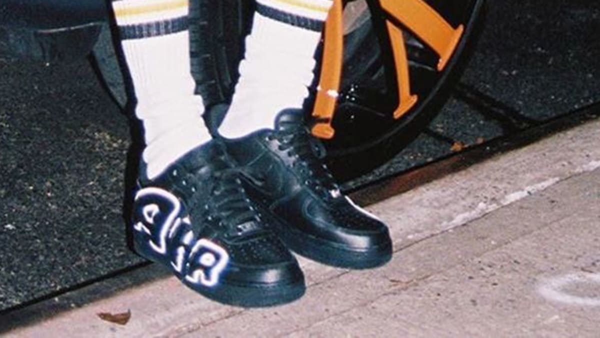 air force 1 flea