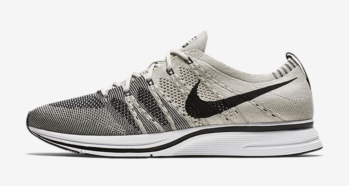 nike flyknit shoes grey