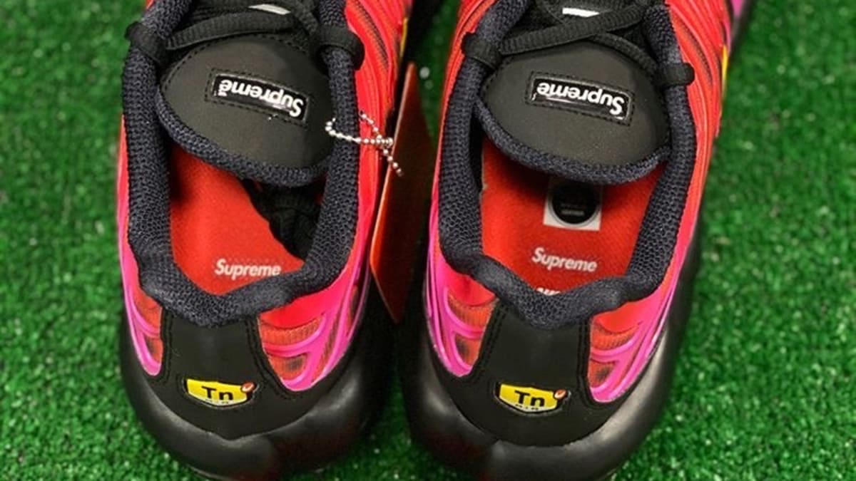supreme tn nike
