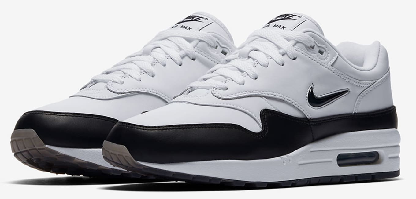 nike air max jewell black suede