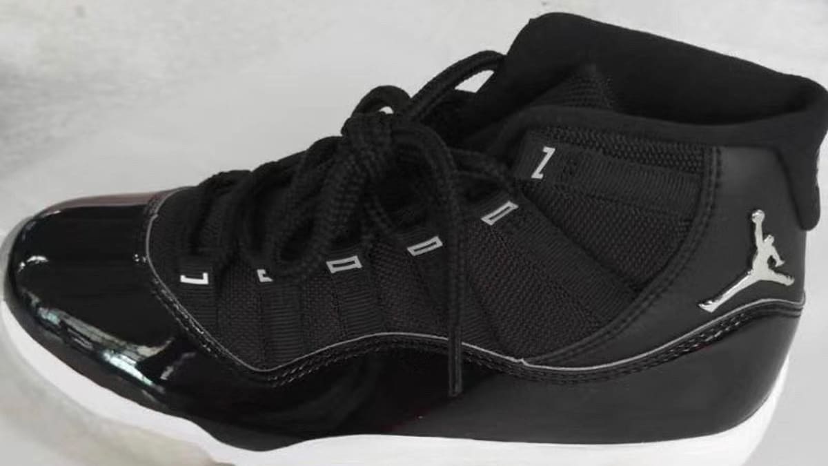 jordan 11 retro black and white low