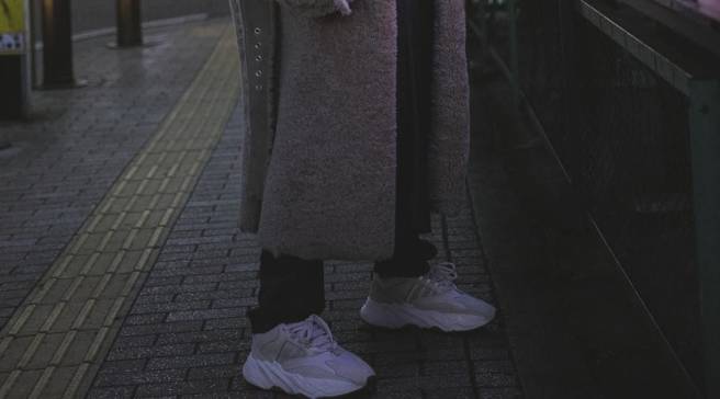 kanye west yeezy wave runner