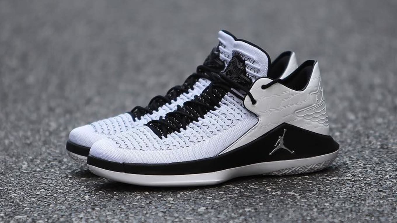 White jordan 32
