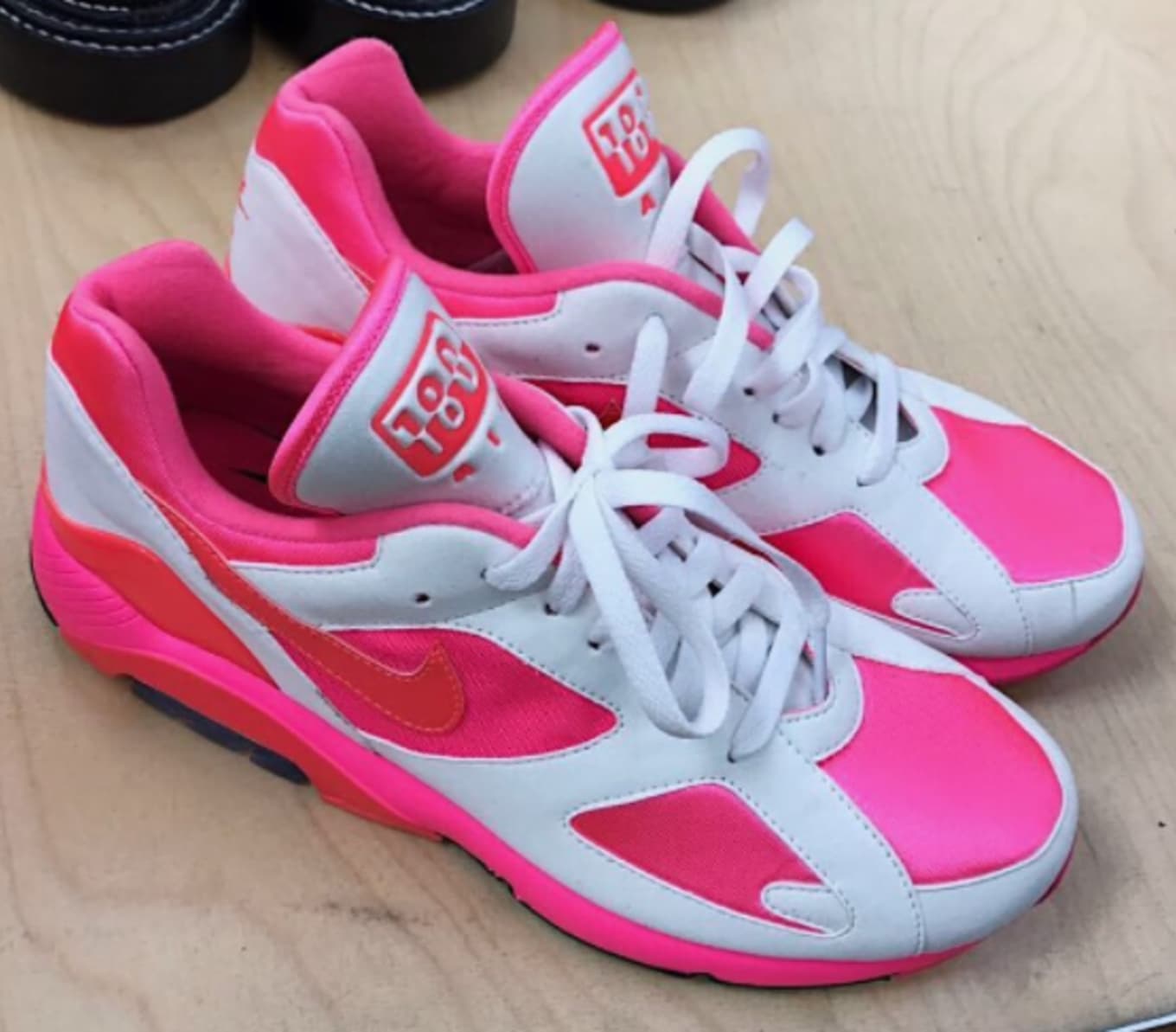 comme des garcons x nike air 180