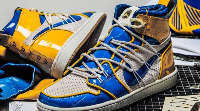 golden state warriors nike sandals