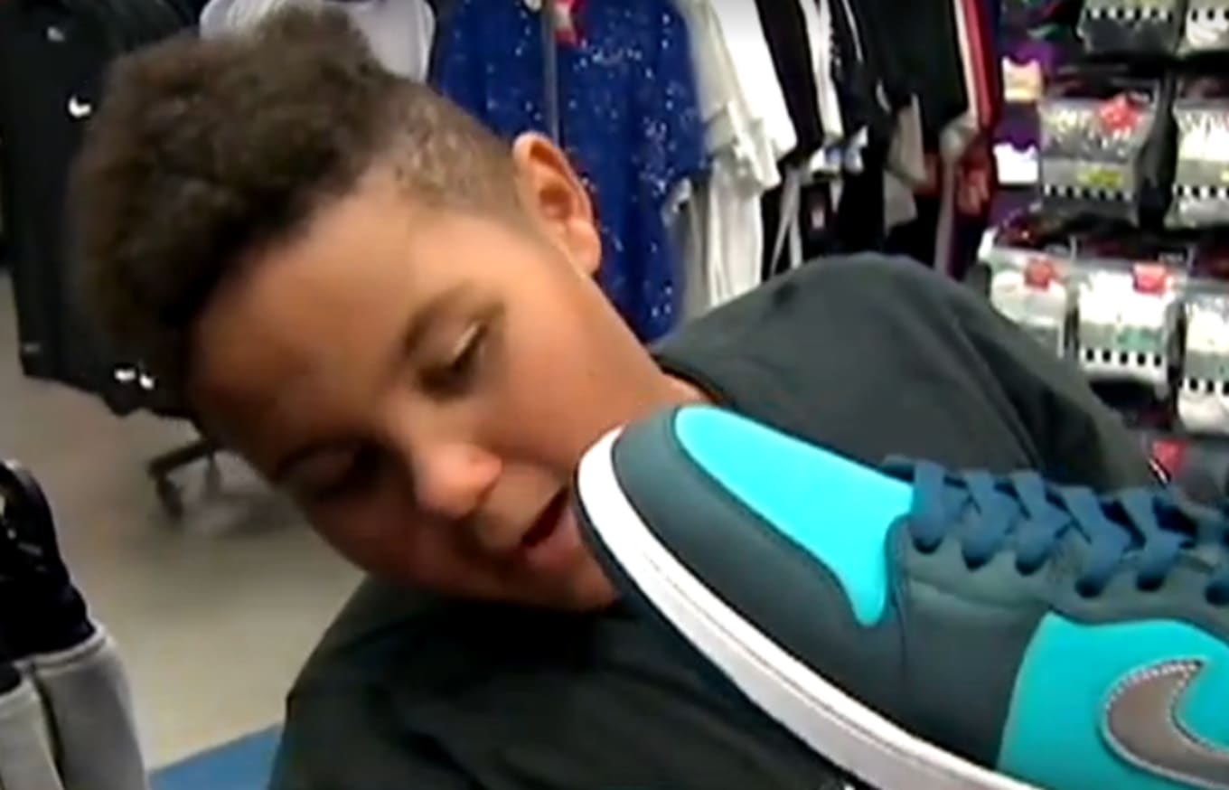Young Boy Gets Blessed By Foot Locker Employee With Air 1s | Sole Collector