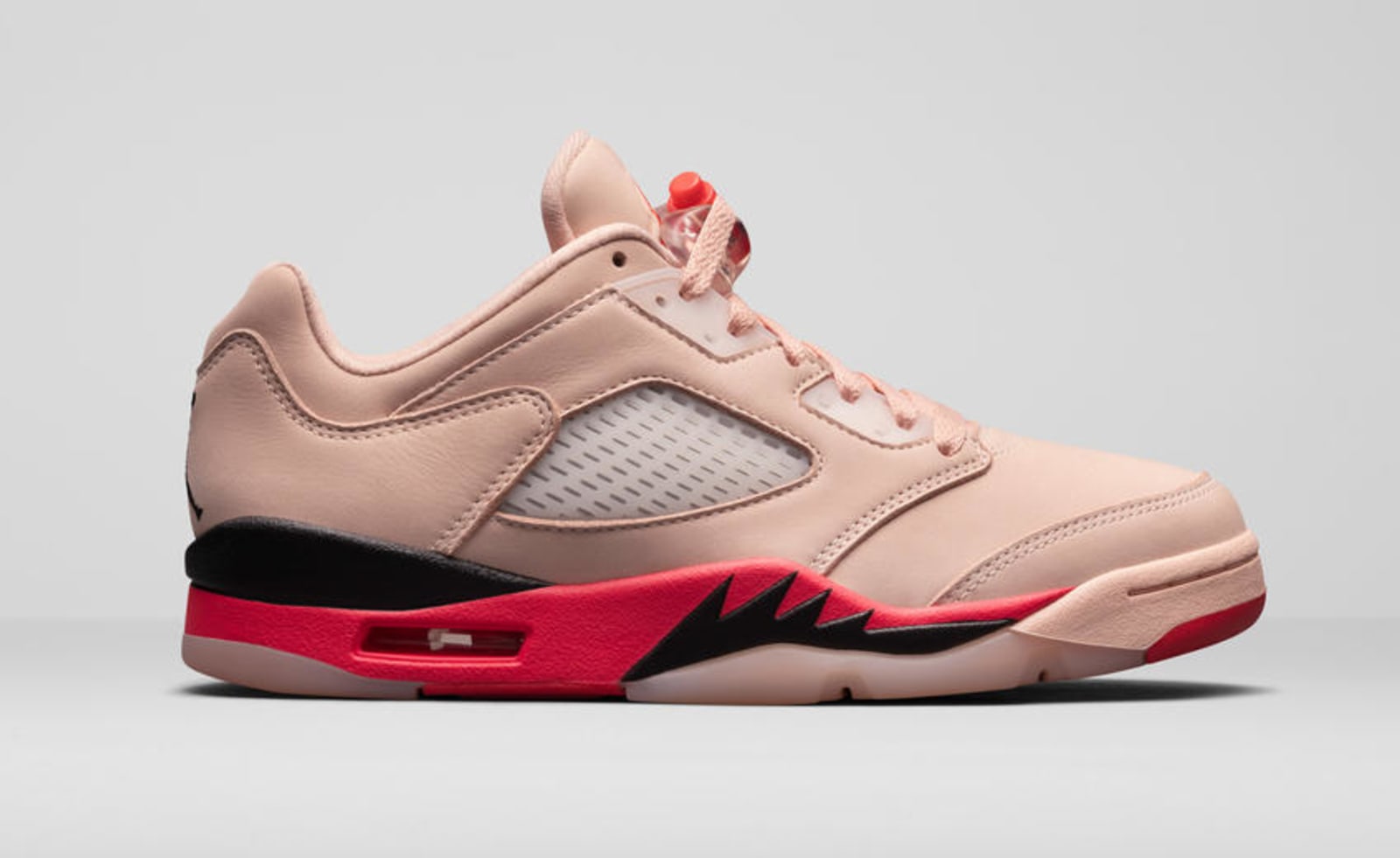 Air Jordan 5 Low Women's 'Arctic' DA8016 806 Lateral