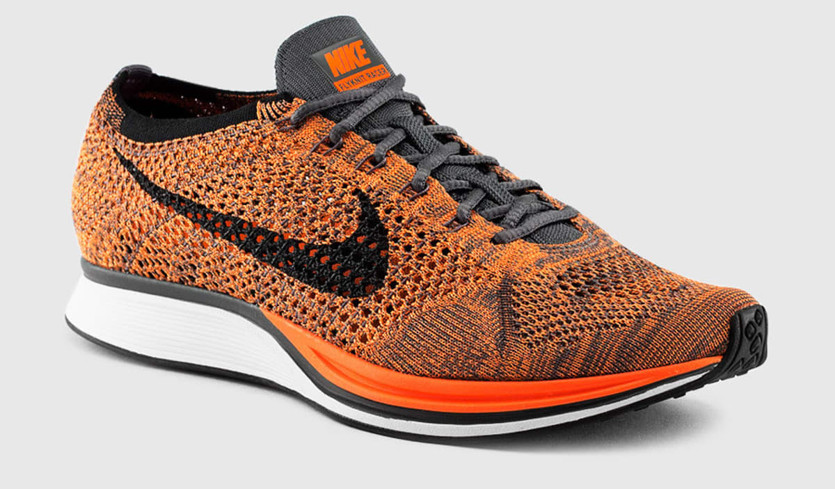 nike flyleather shoes