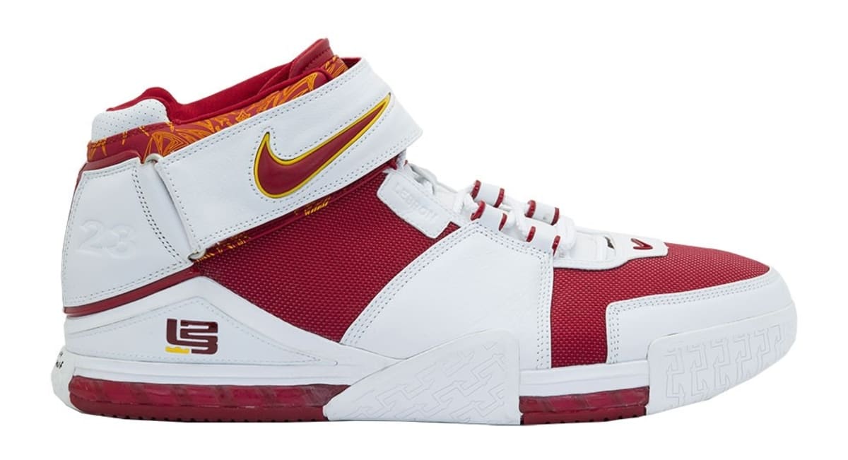 lebron james second shoe