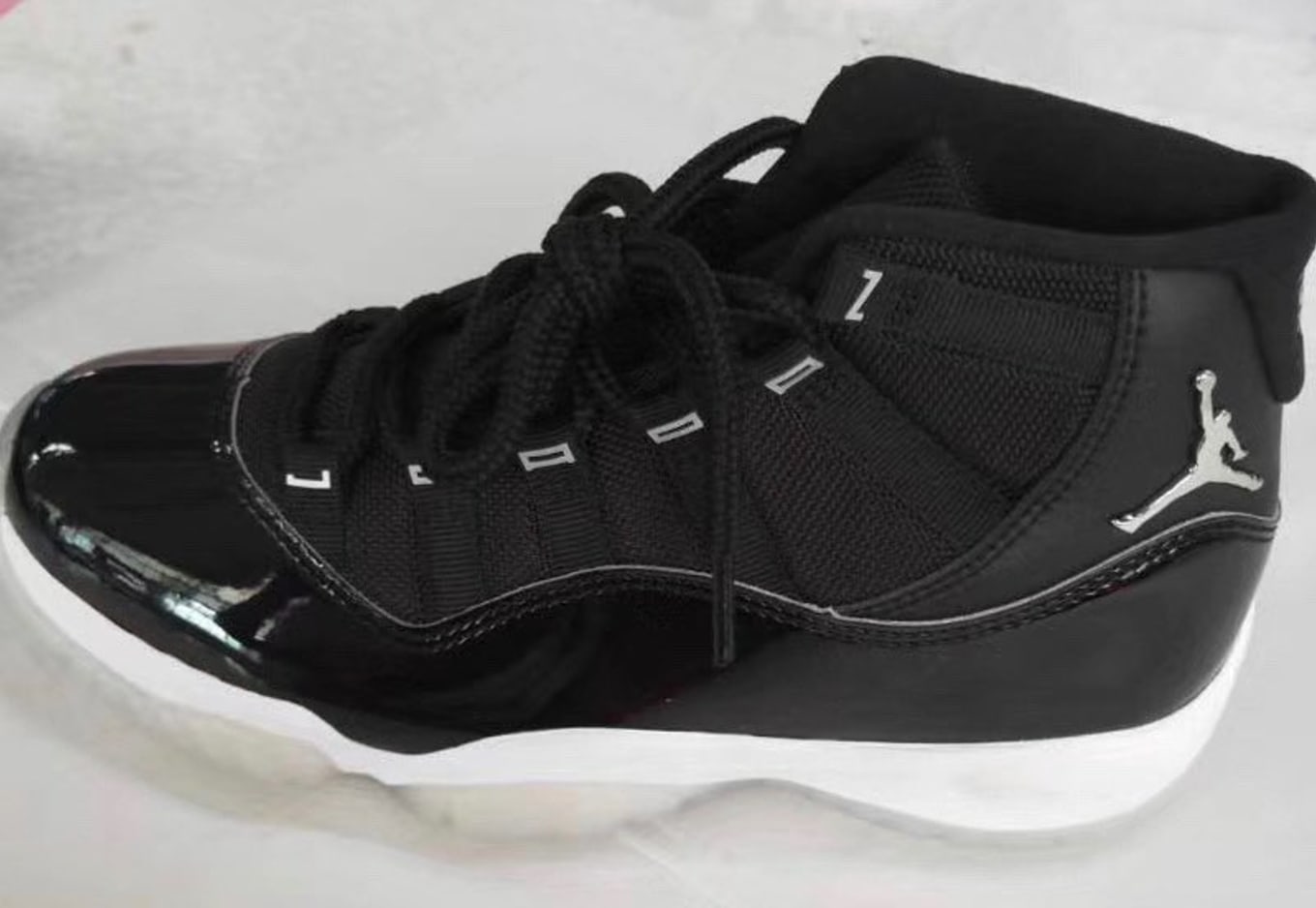 jordans 11 all black
