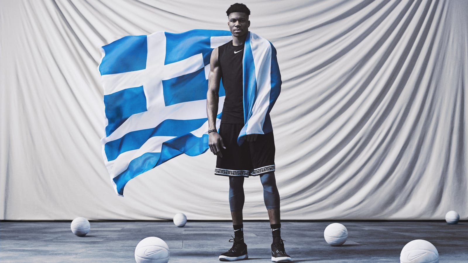 nike-air-zoom-freak-1-giannis-2