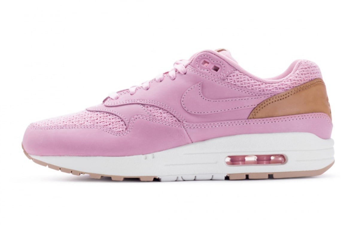 pink womens nike air max plus