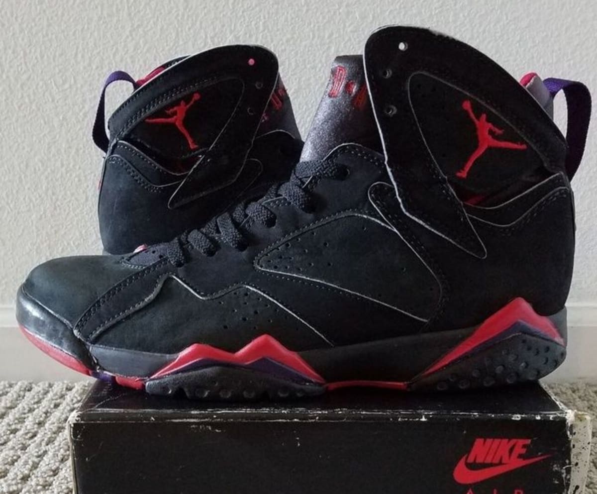 nike jordans 90s