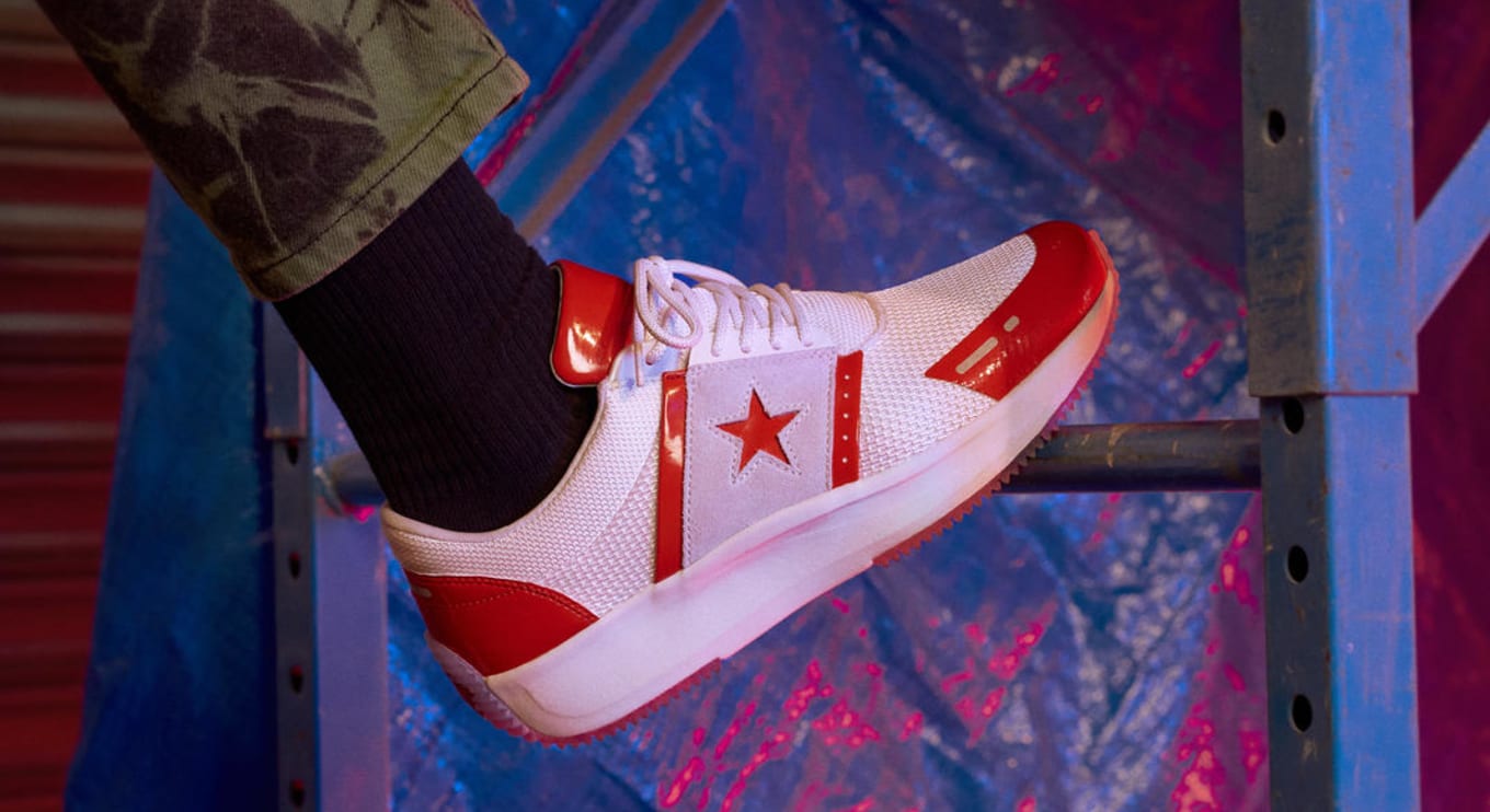 commes des garcon converse womens