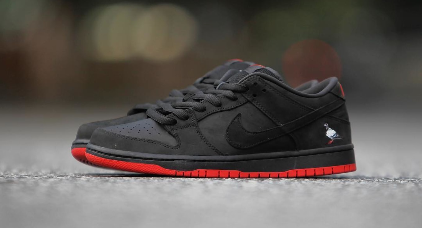 nike black pigeon