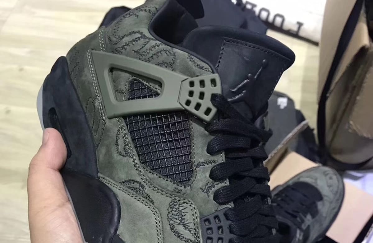 fake kaws 4