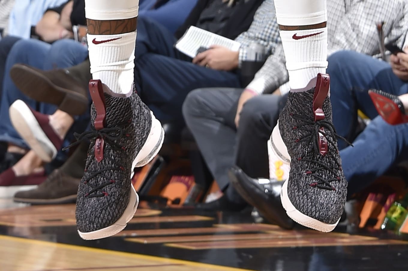 what size shoe does lebron james jr wear