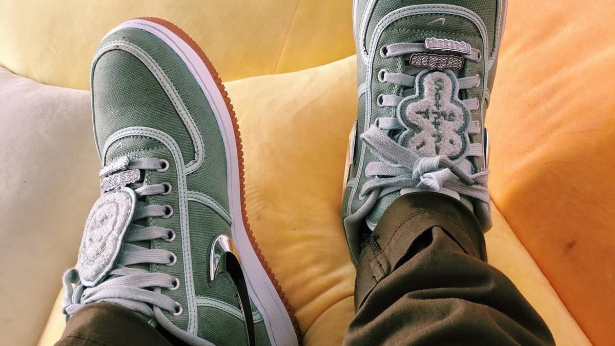 cactus jack nike pants