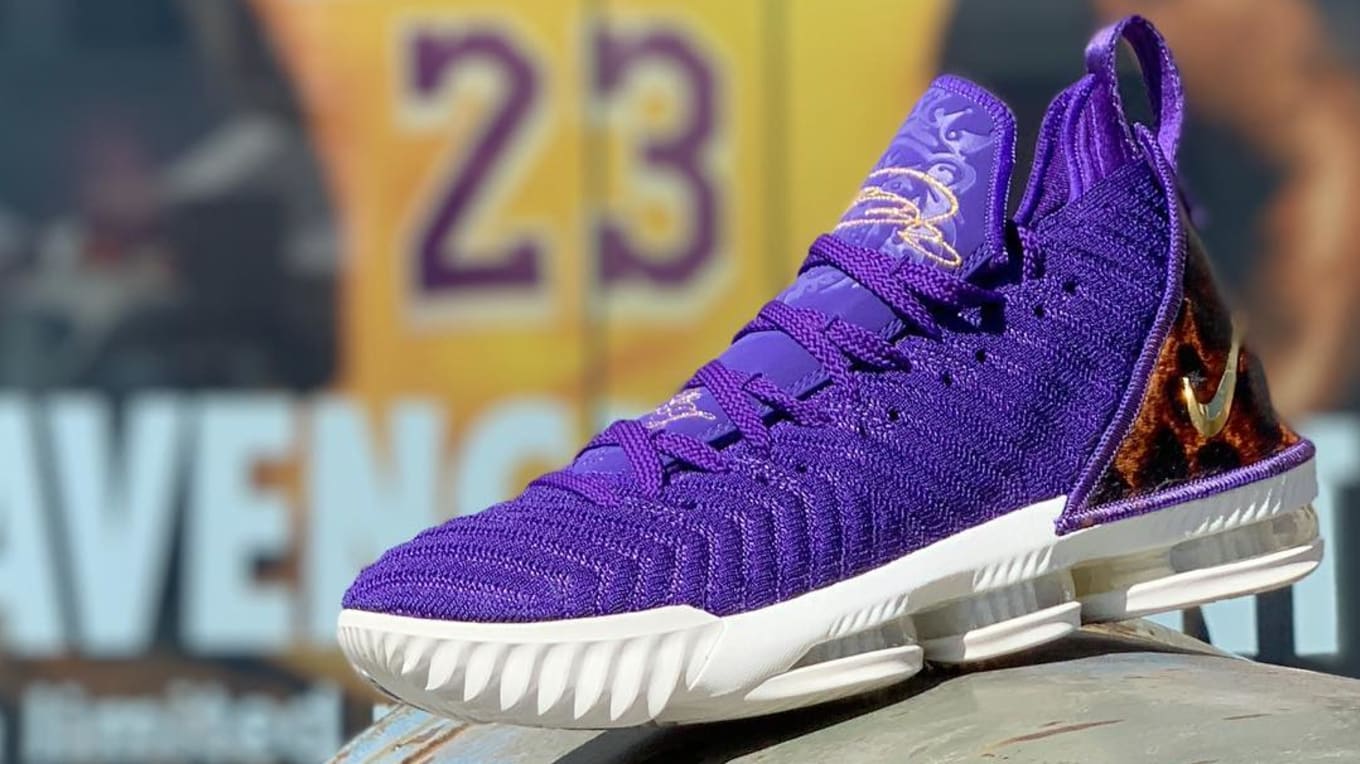 lebron purple shoes