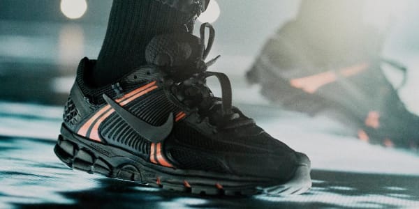 Drake Debuts a New Nike Zoom Vomero on Stage in Paris | Sole Collector