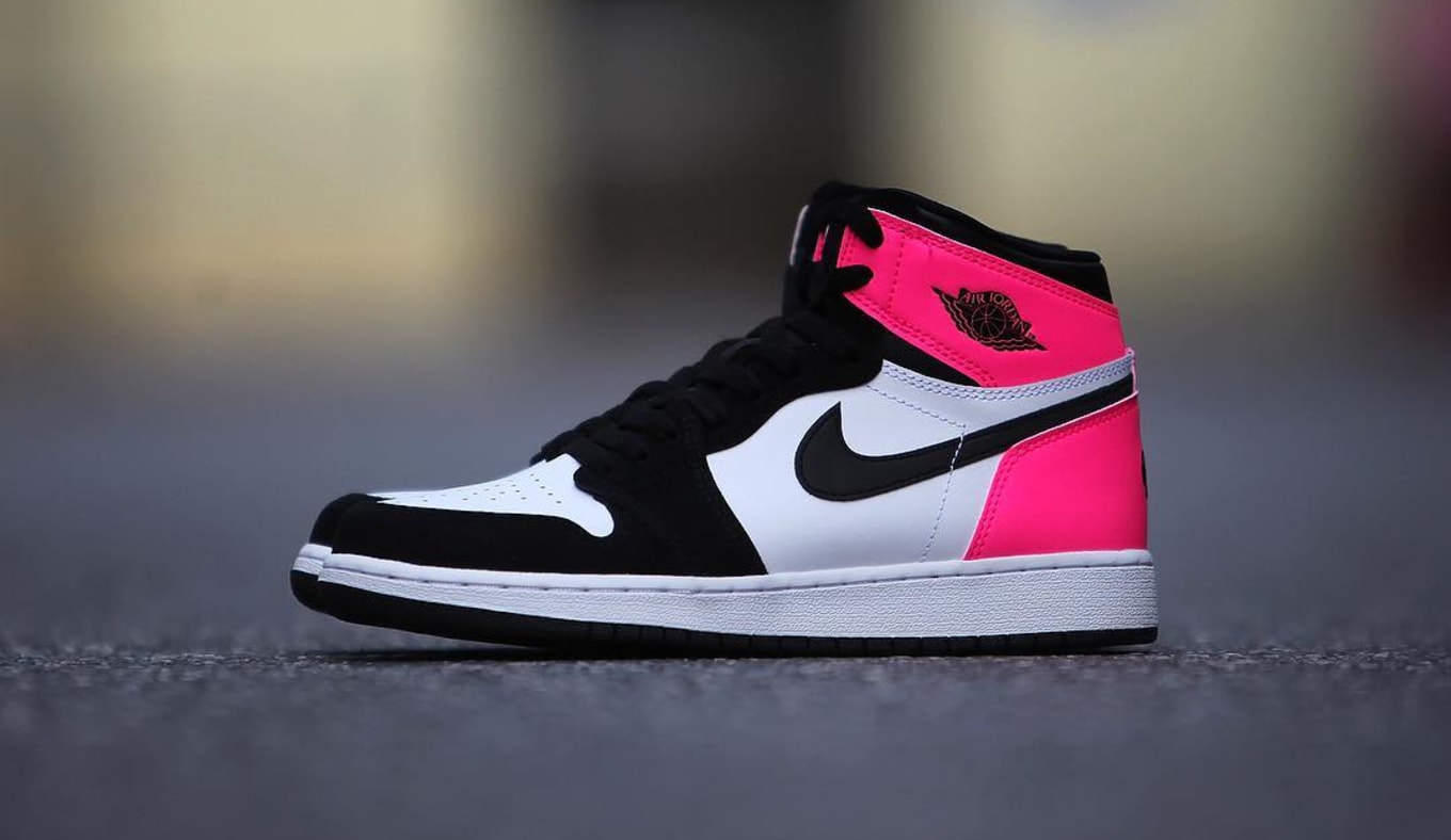 Air Jordan 1 Valentine's Day Black Pink 