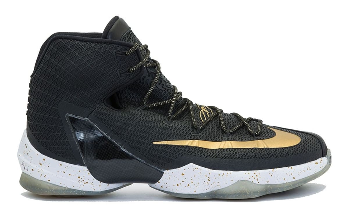 lebron worn shoes