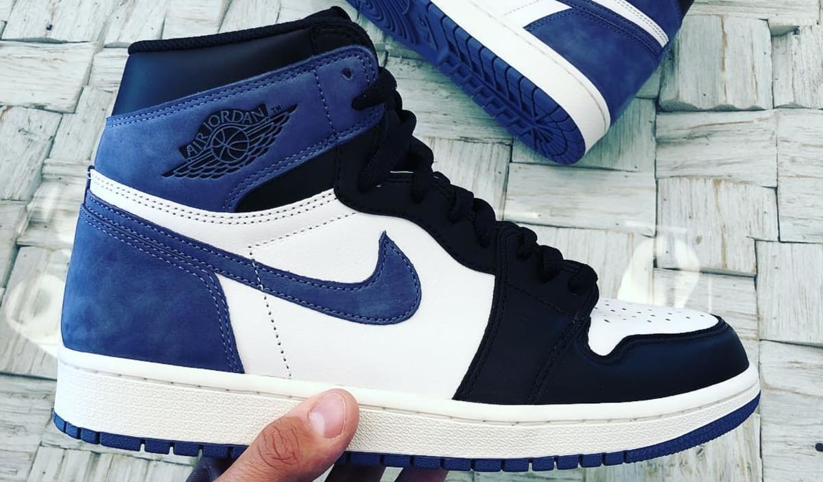 jordan 1 summit white blue moon