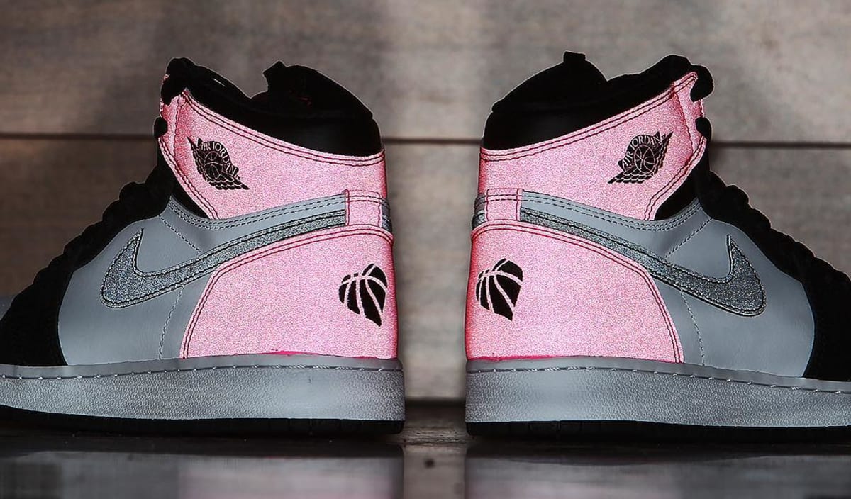 nike air-jordan-1 valentine's day