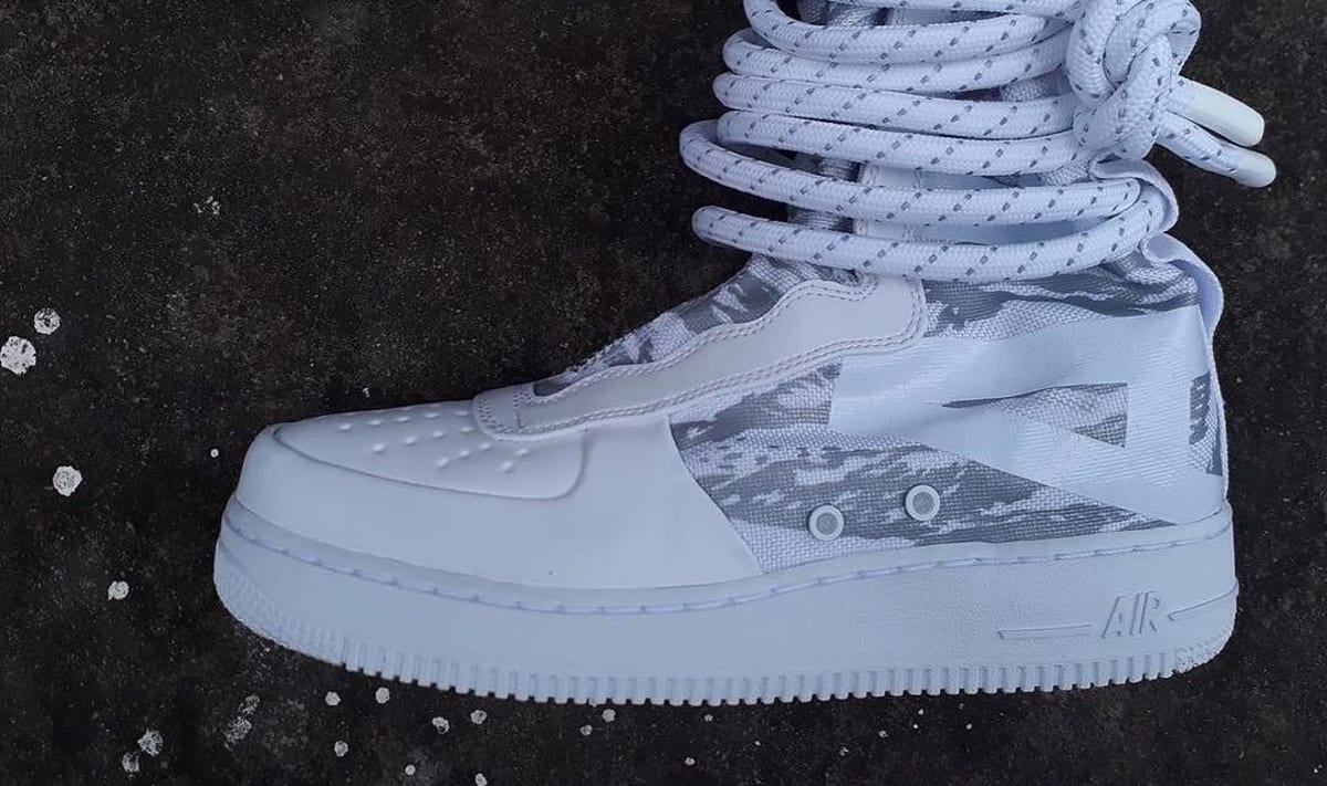 Nike Special Field Air Force 1 High White Tiger Camo Sole Collector