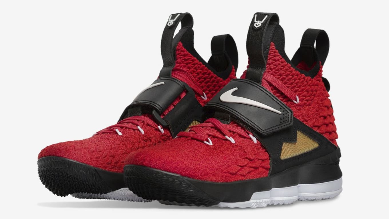 Lebron red turf