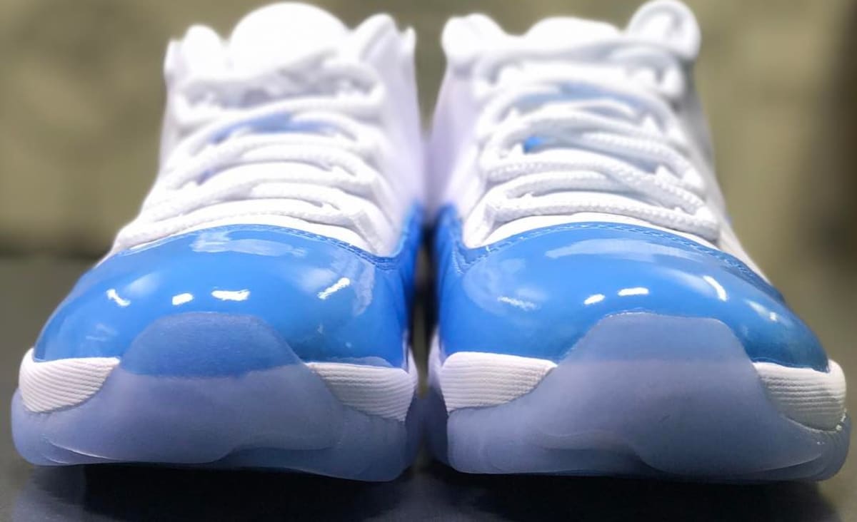 Baby blue 11s low hot sale