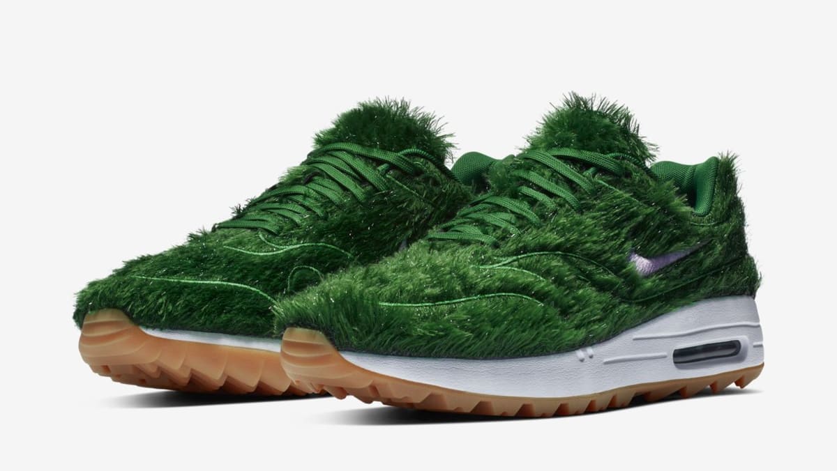 air max 1 grass sneaker