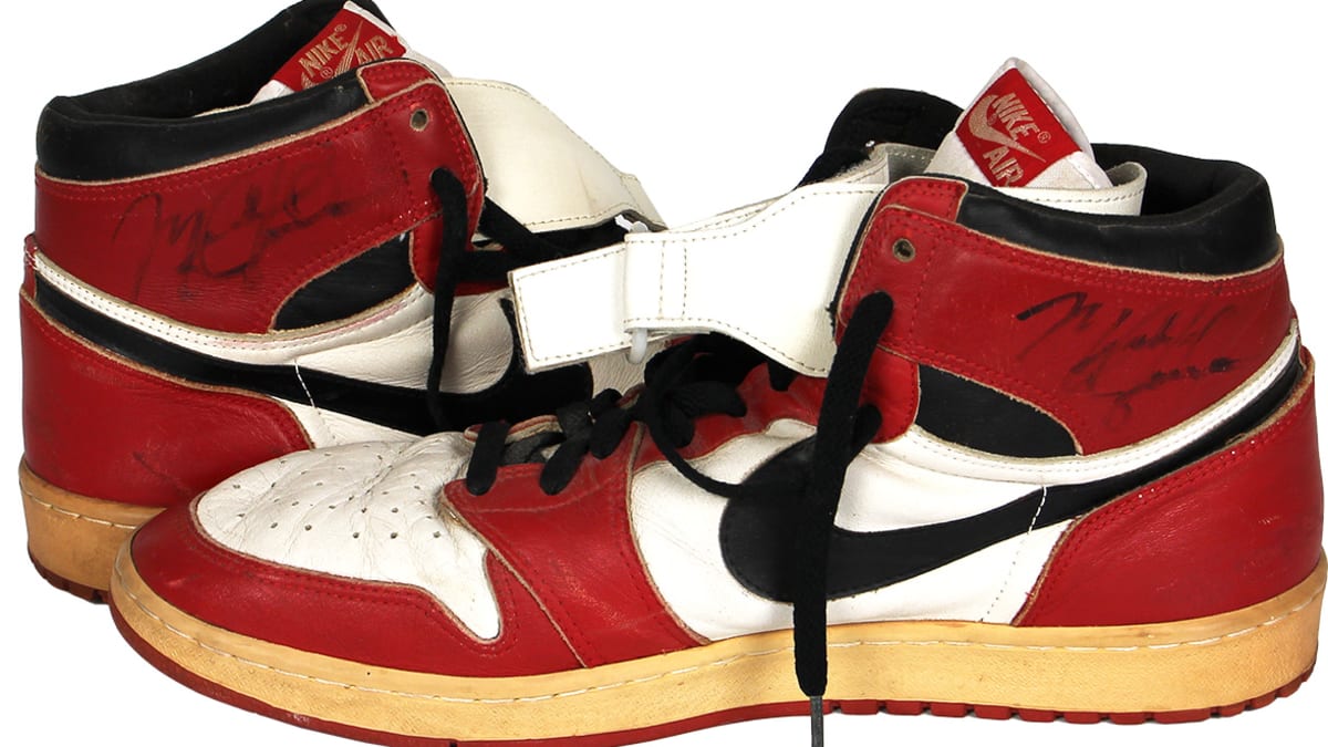 Michael Jordan's Post-Injury Air Jordans Are up for Auction | Sole ...