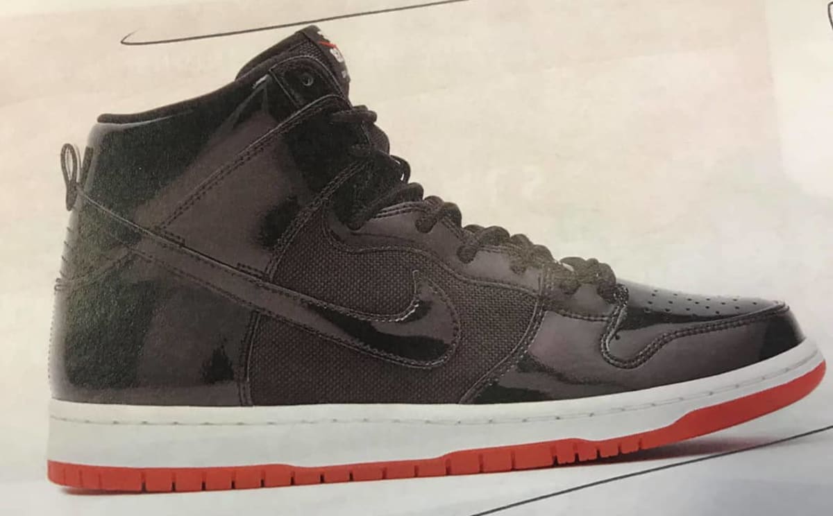 bred dunks