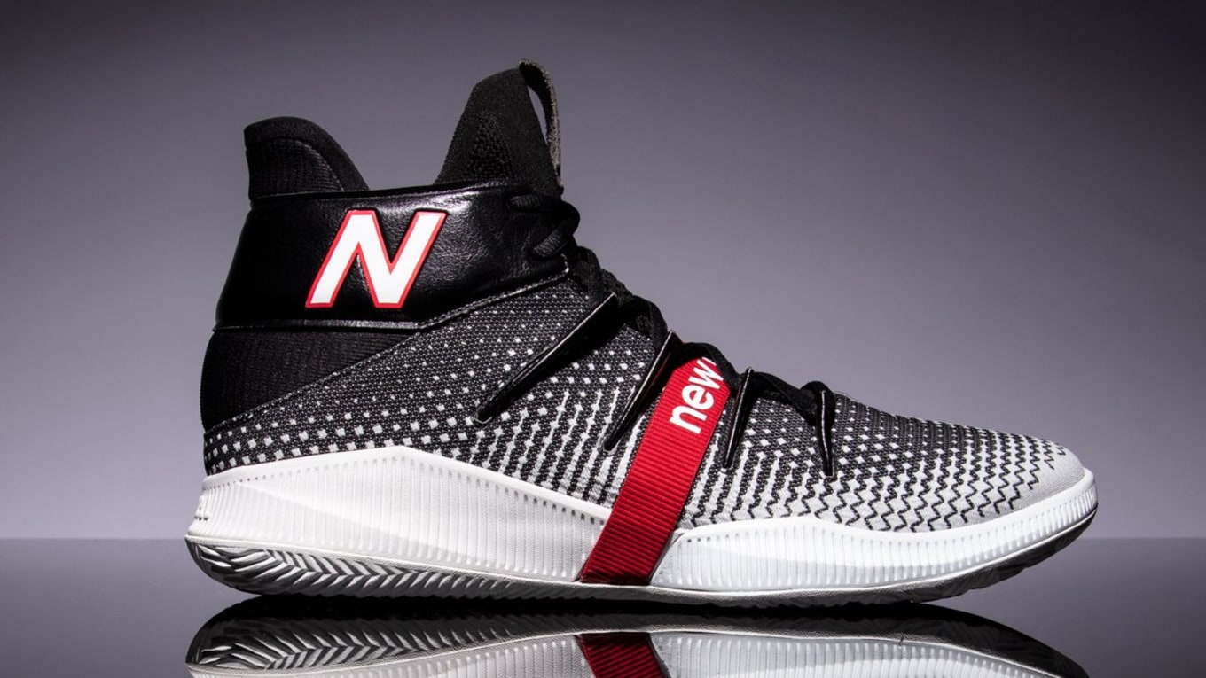 new balance omnis basketball