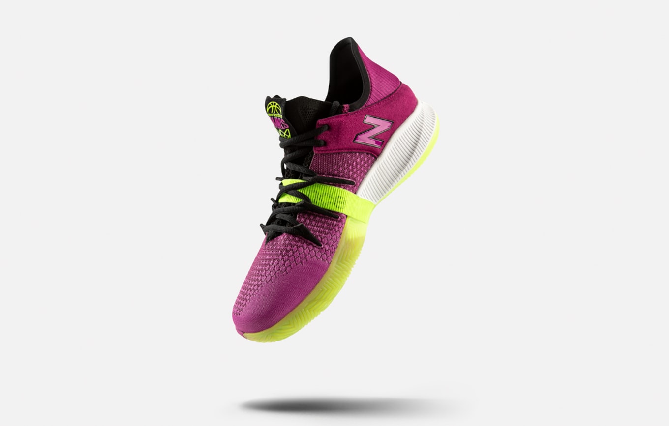 new balance omn1s berry lime side