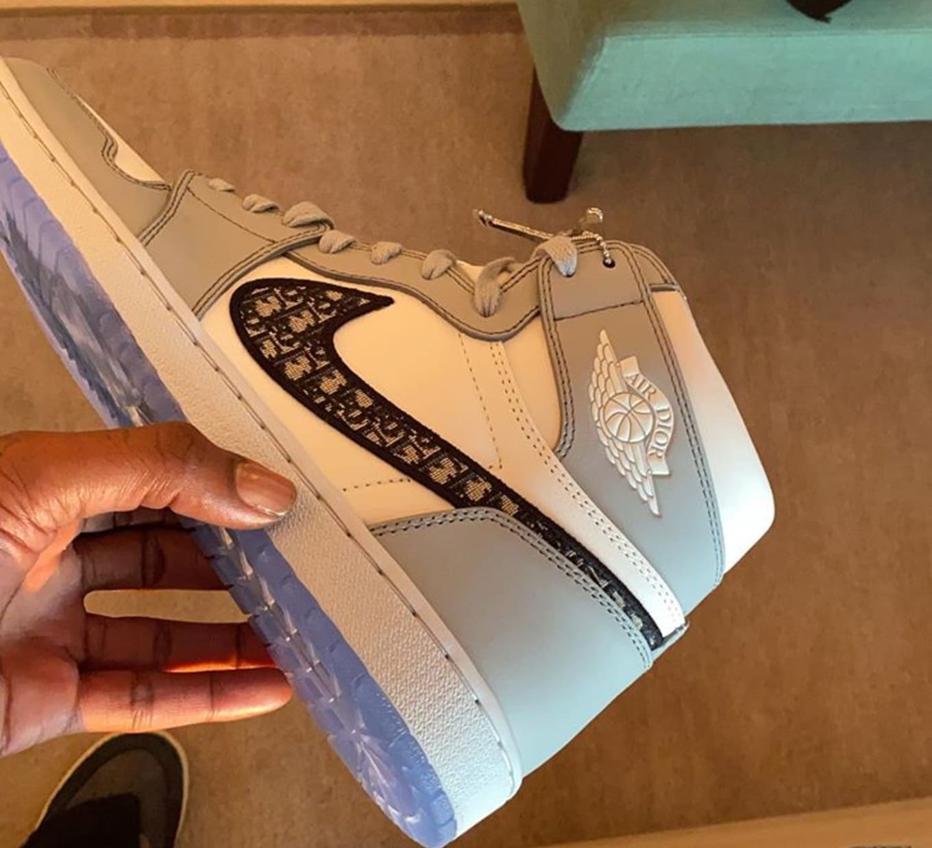 air jordan dior drop