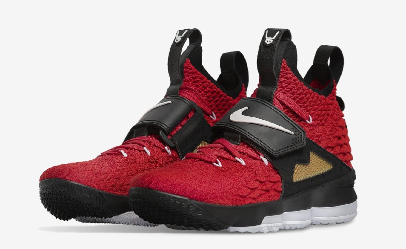 lebron watch shoes