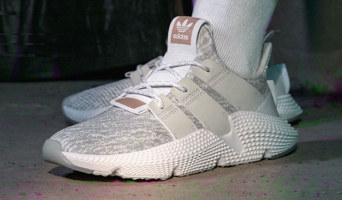 all white prophere
