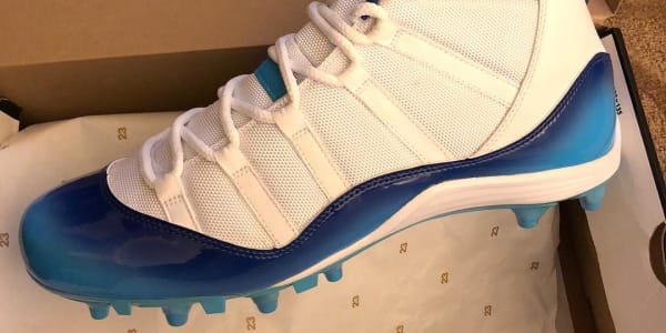 11s cleats